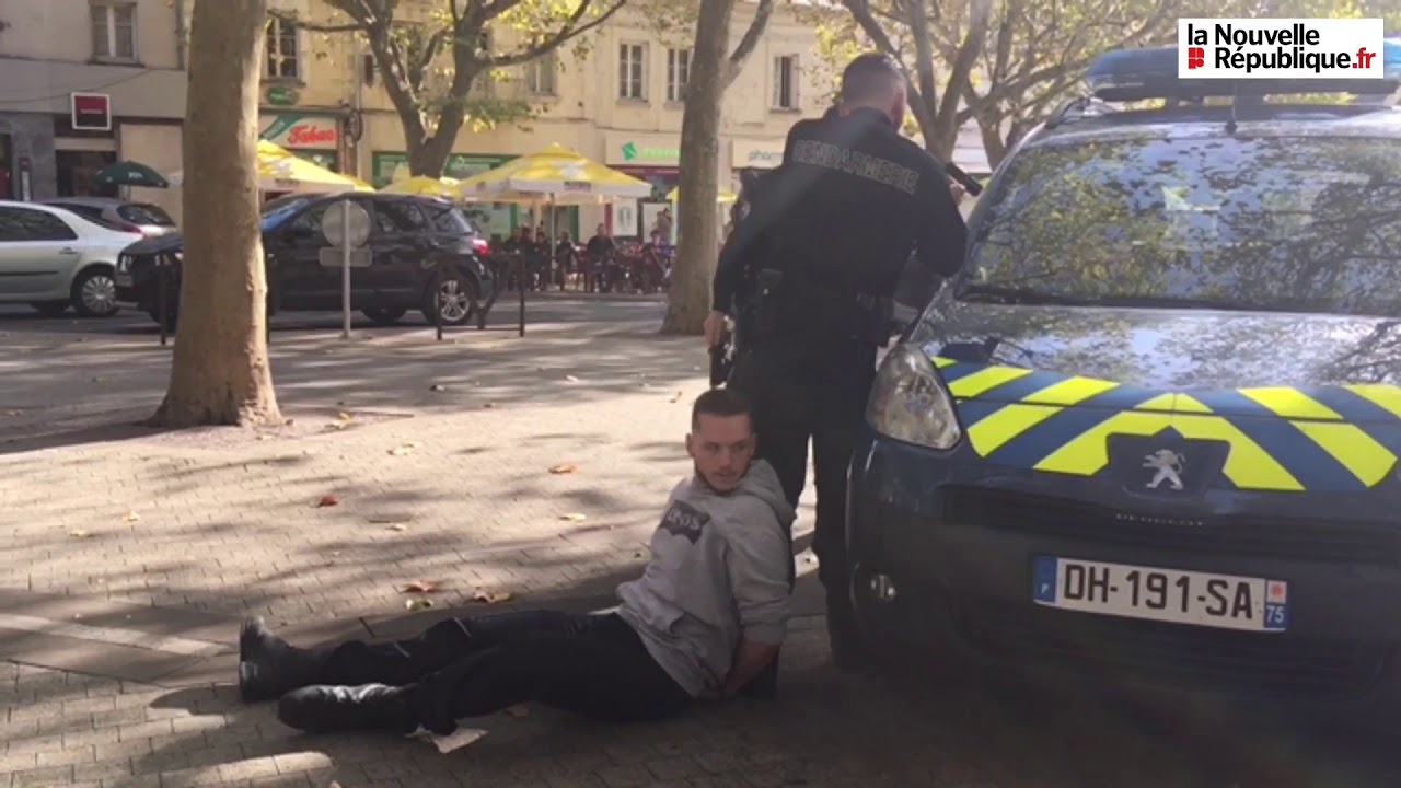 VIDÉO Les gendarmes en démonstration à Issoudun