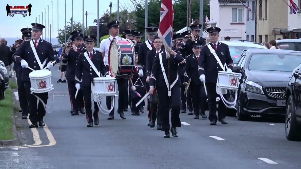 Glenloughan Flute Band @ Mourne Young Defenders Flute Band Parade 2025