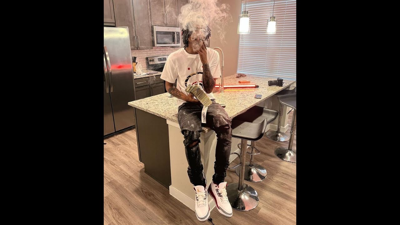 (FREE) Lil Double 0 Sample Type Beat - 