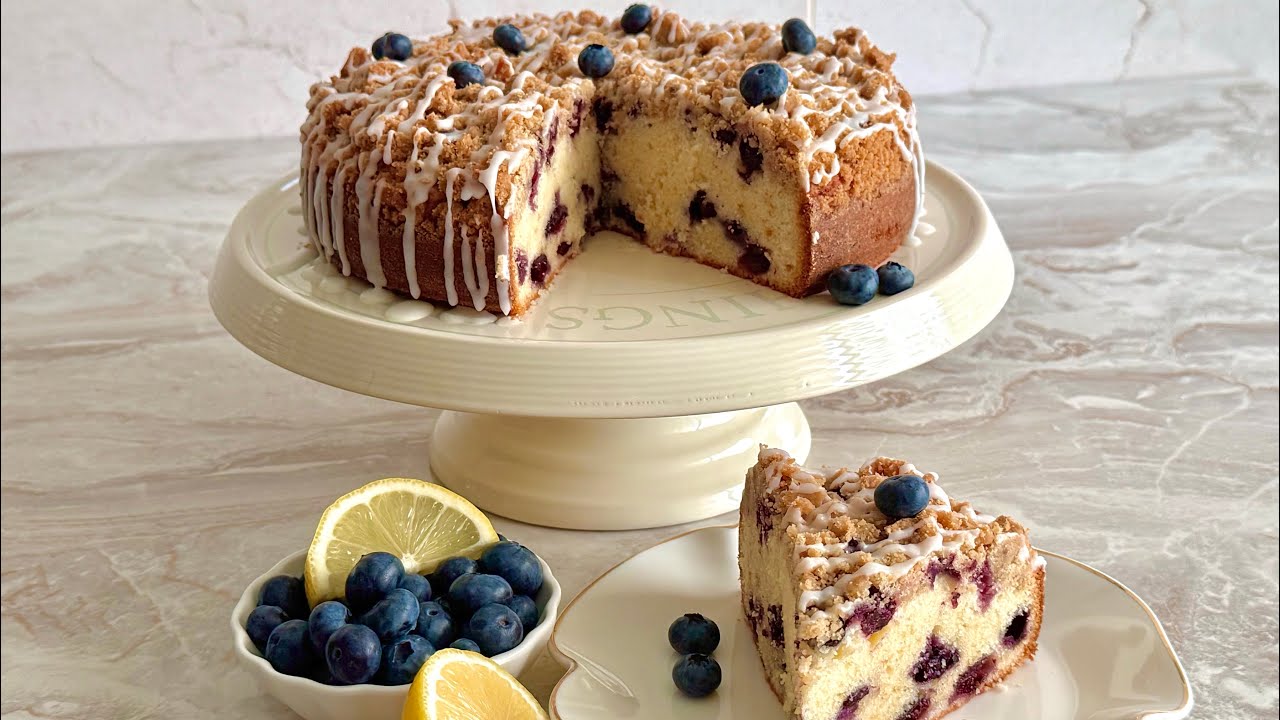 وصفة كرامبل كيك توت البلوبيري والليمون مع صوص السكر/How to make Moist Blueberry & Lemon Crumble Cake