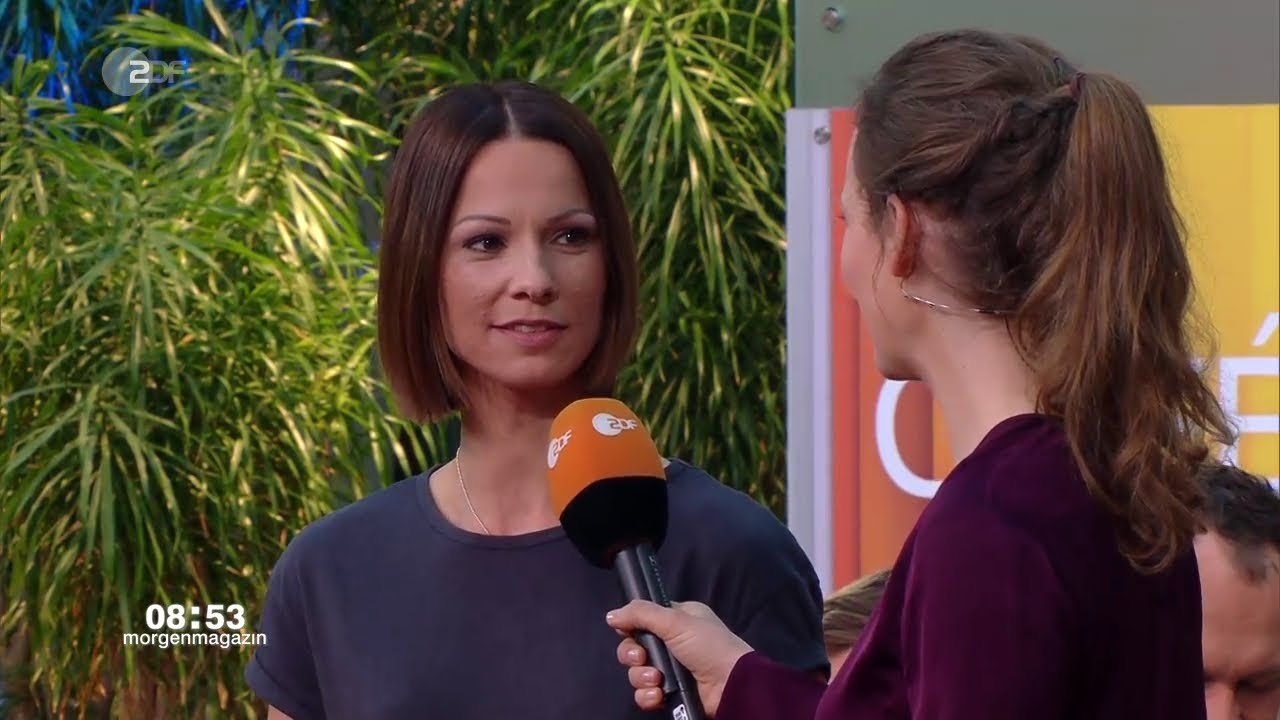 Christina Stürmer - Überall zu Hause - Interview + Auftritt Live @ ZDF Morgenmagazin 9.4.2019