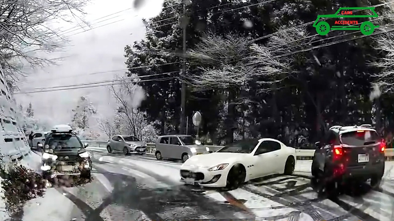 Incidents in snow and winter conditions #5  || Cars Accidents