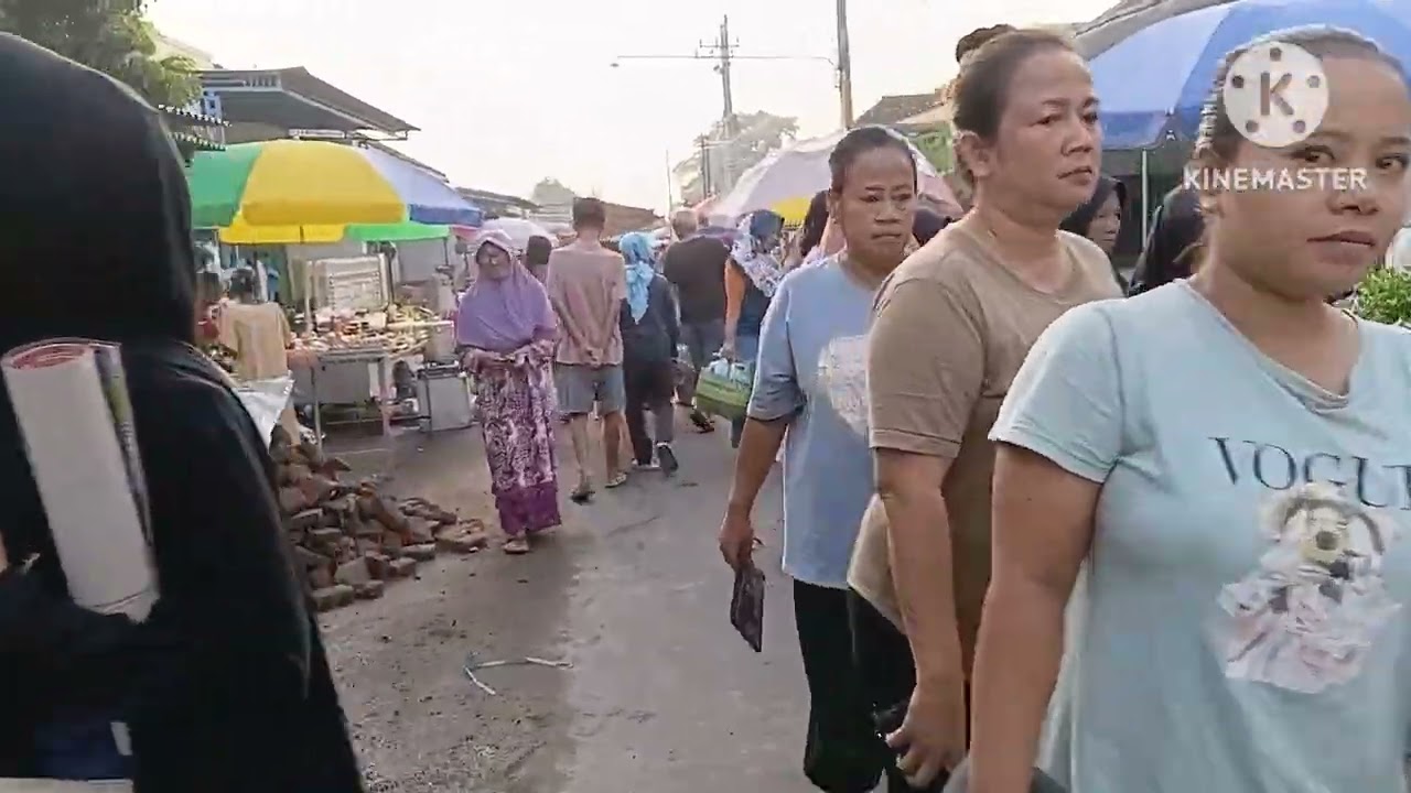 PASAR CUNGKING BANYUWANGI / jejak perjalanan channel 