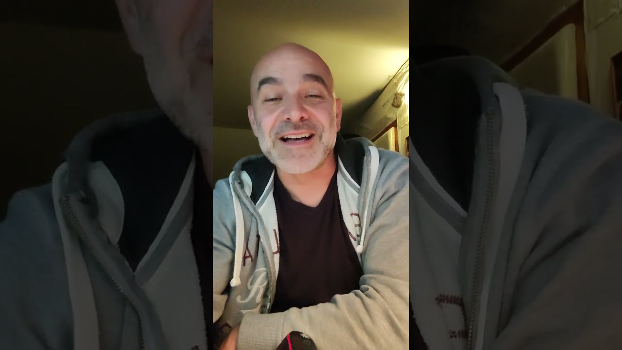 Jsem zpět a opět plně připraven do služby - Chvilky s Tátou.