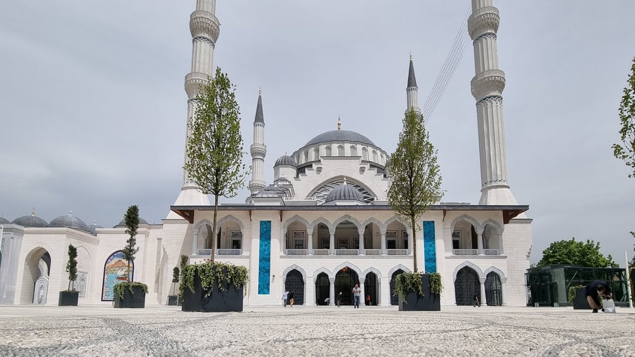 Barbaros Hayrettin Paşa Camii (Barbaros Hayrettin Pasha Mosque), Levent-Beşiktaş/İstanbul