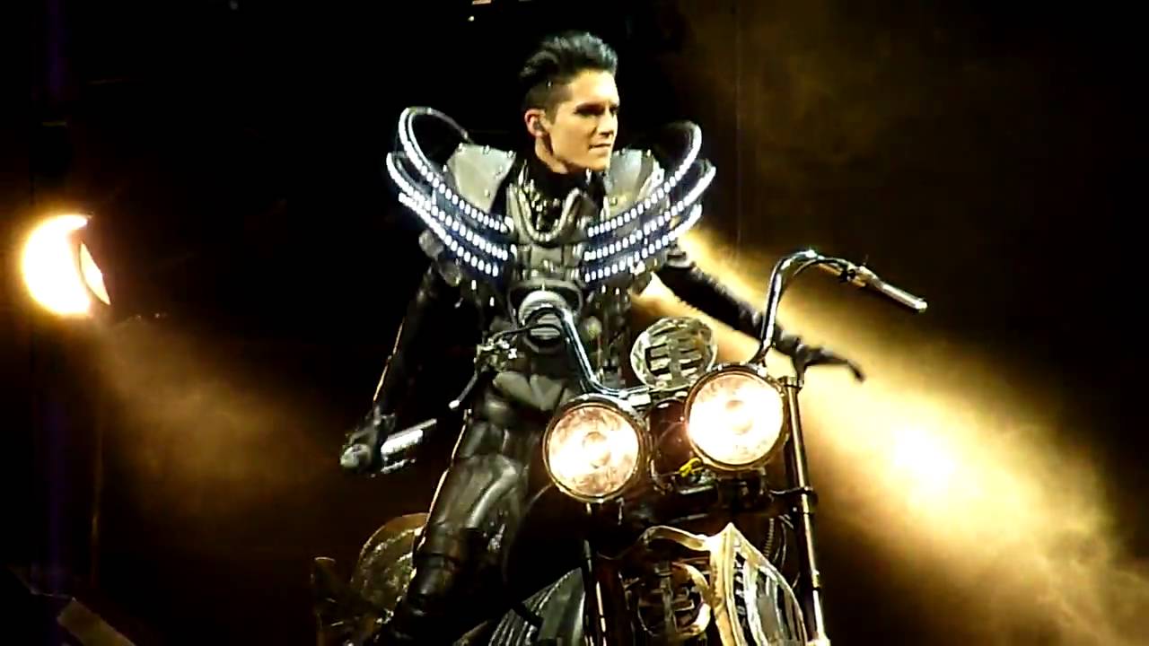Tokio Hotel _ Dogs Unleashed - Live @ Oberhausen, 26.02.10 - (C)Flecheliott.