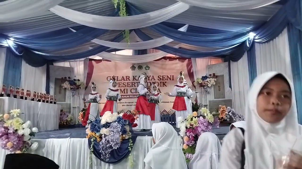 TARIAN KEBYAR KEBYAR