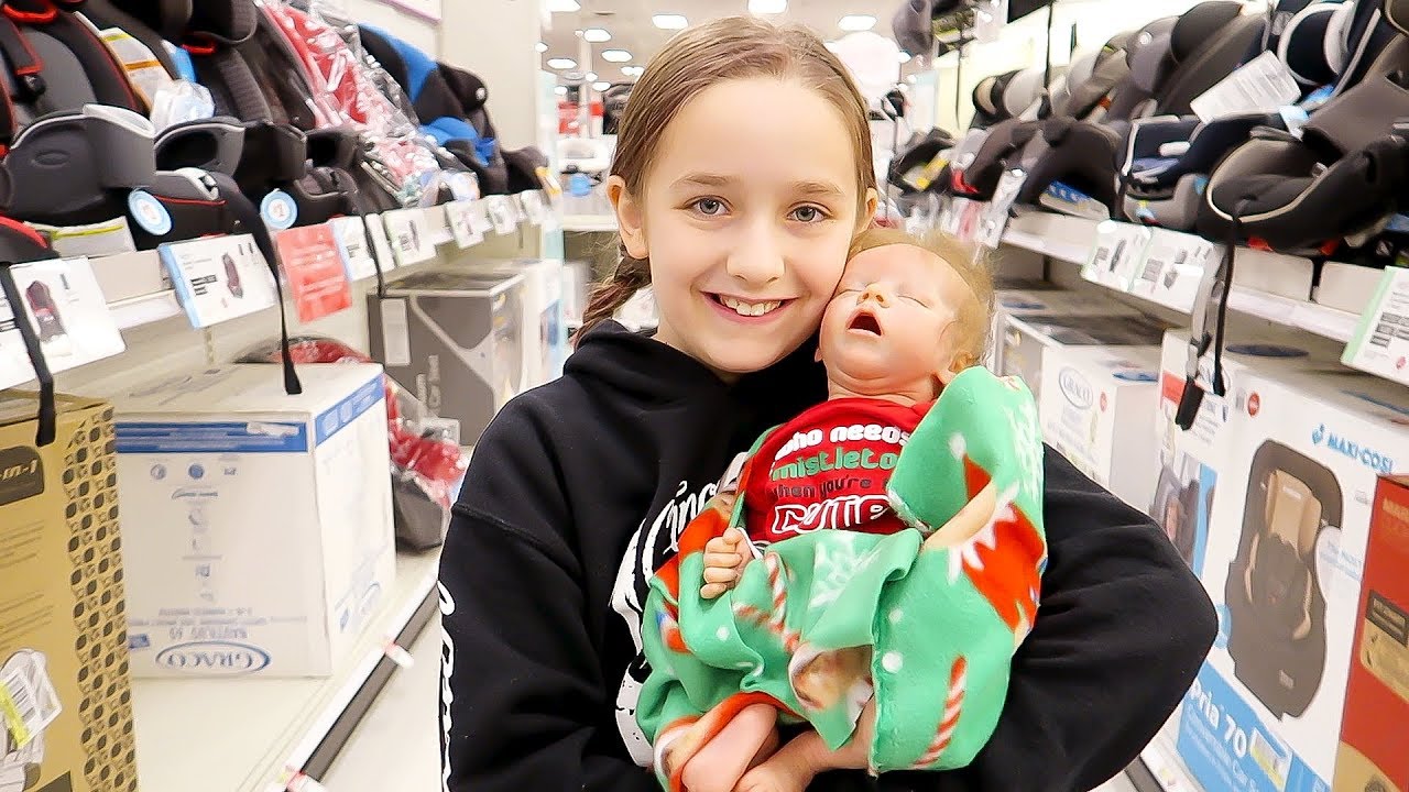 Shopping with Reborn Baby Dolls Olivia for Newborn Baby Car Seat and Christmas Outfits