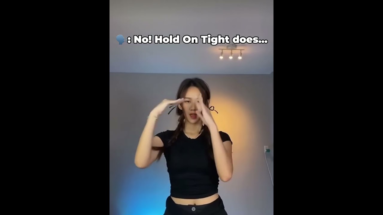 My cat...💀💀 #shorts #kpop #mycat #magnetic #holdontight #handchoeography