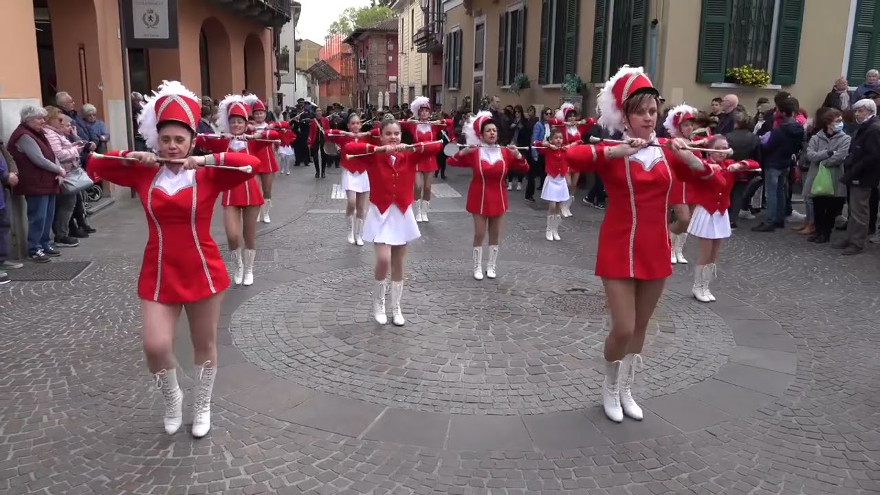 Smoke on the water -Banda & Majorettes di Cernusco sul Naviglio