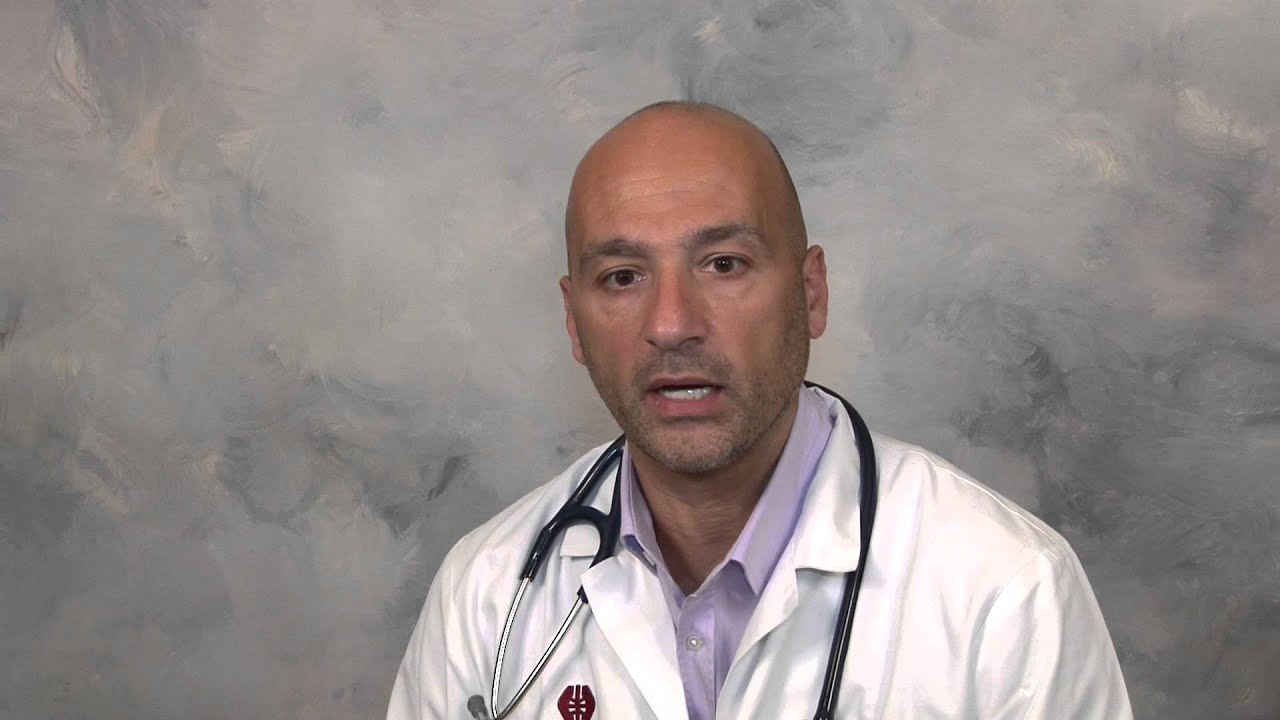 Is it safe to donate a kidney to someone?