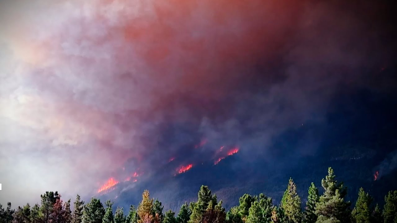 INCENDIOS EN CHUBUT: el fuego avanza sin control y hay m&aacute;s de 3000 evacuados
