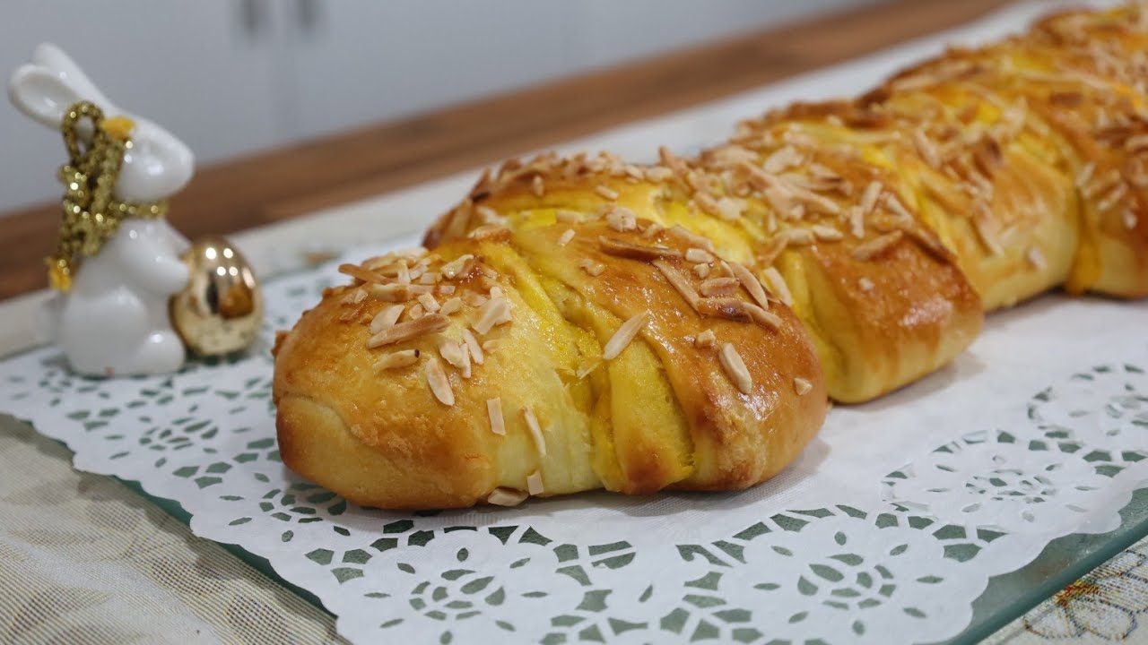 Folar de Páscoa com Creme e Amêndoa – Não Sobrou Nem Uma Fatia
