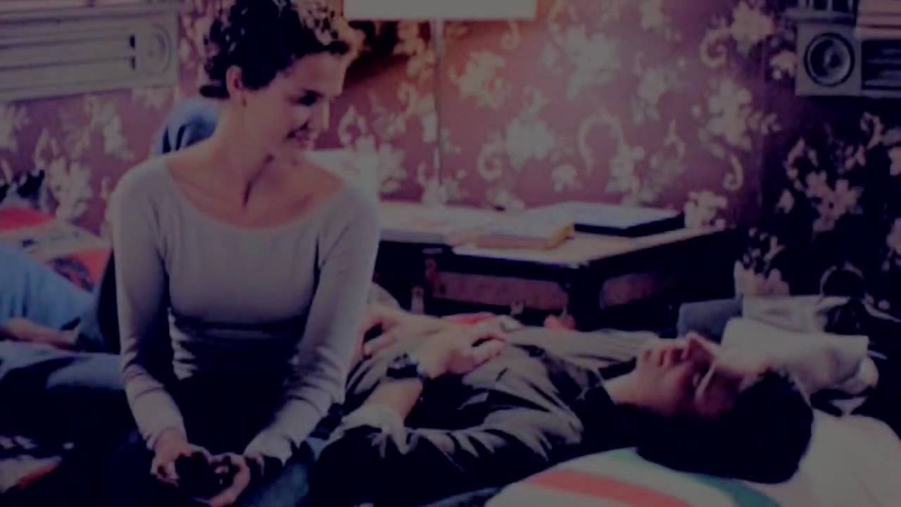 Felicity & Noel- She Will Be Loved