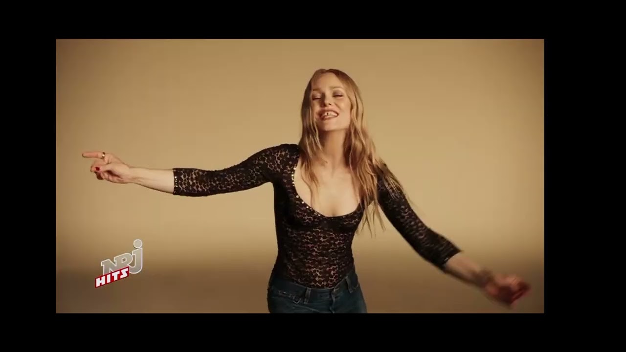 Vanessa Paradis bouquet final (NRJ hits TV)