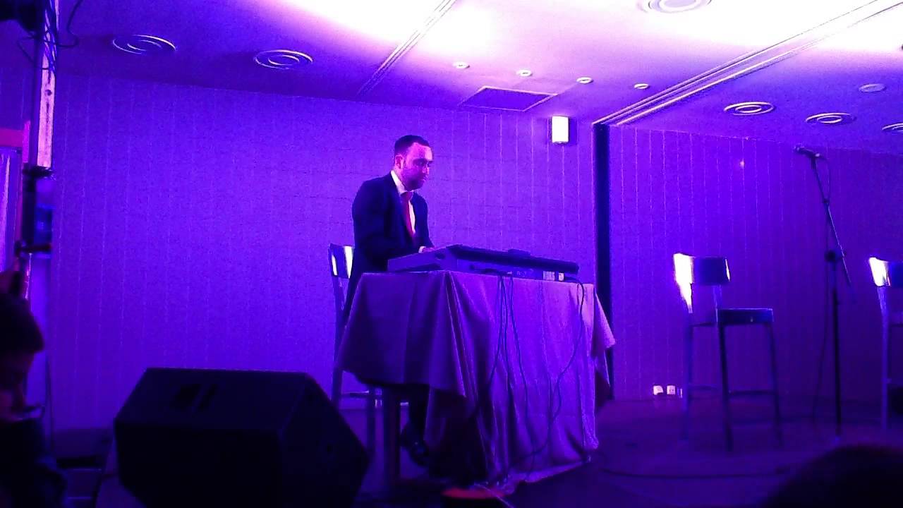 THE Cantor CDBerson, Avi Dror, Yosef Chaim Shwekey and Maagalim Tours Pessach 2013 Spain