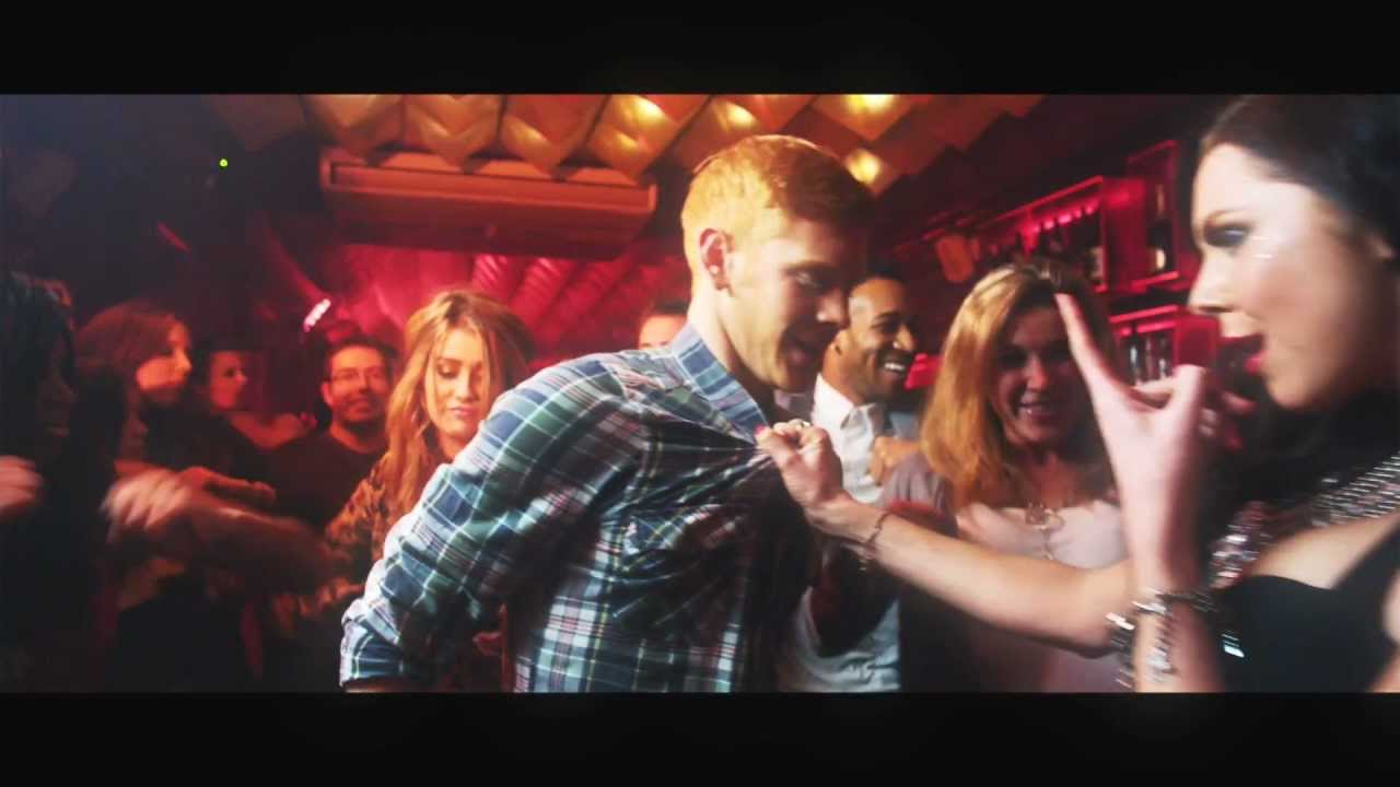 SoundExtra & Looper - Dodgy Moves (Official Video)
