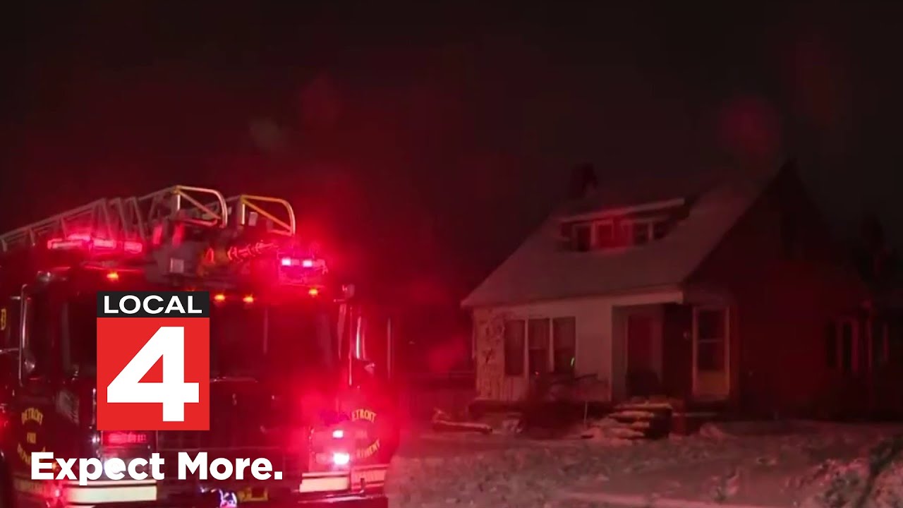 Man dies after house fire in Detroit