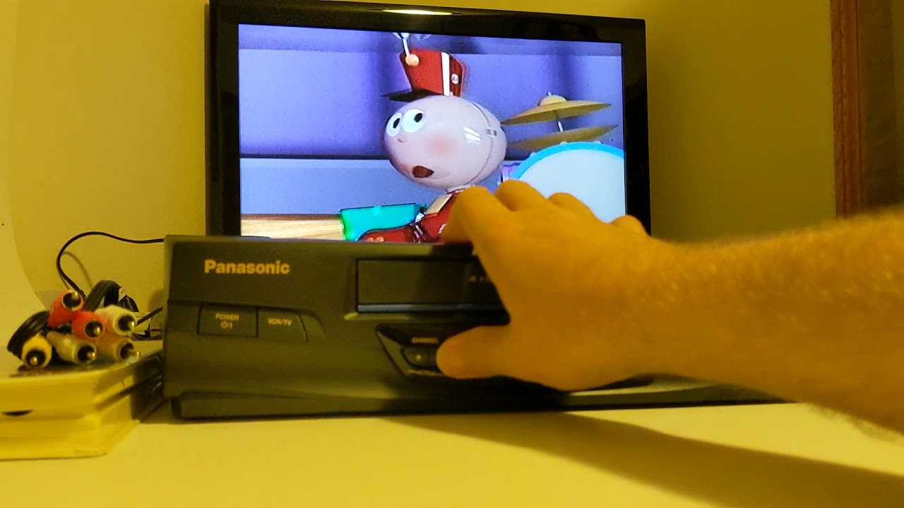 Panasonic PV-V4520 Omnivision 4 Head Hi Fi Stereo VCR Player, AV Cable & Toy Story