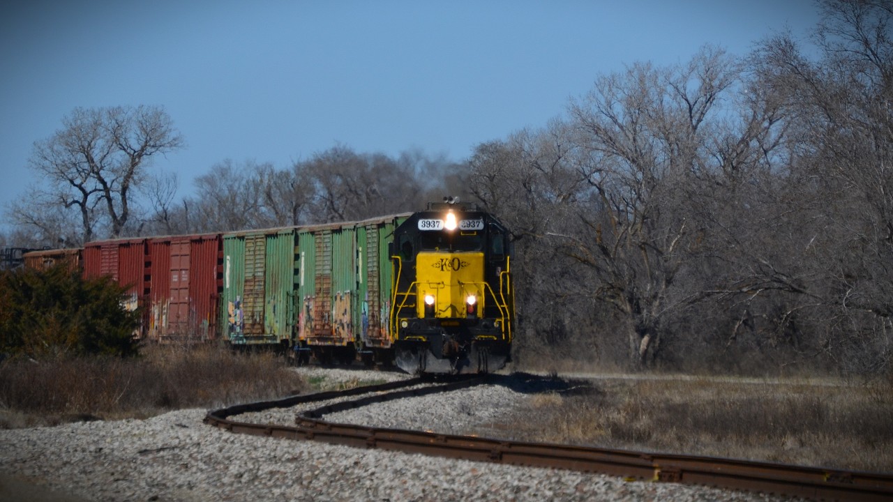 Chasing the K&O's UP Interchange Local to Hutchinson, KS