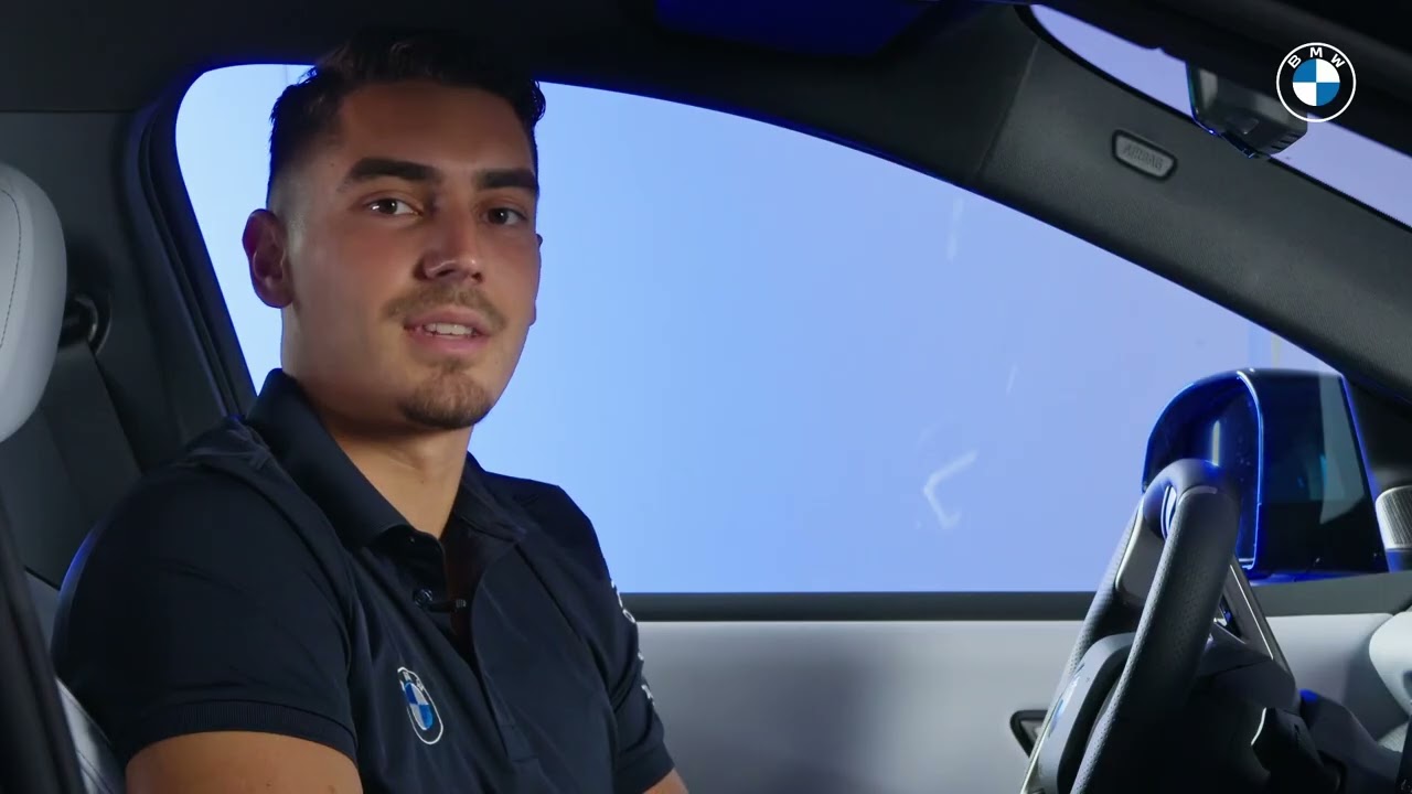 BMW iX3: Personalization