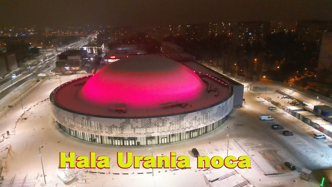 Olsztyn 2023. Dron 4K. Hala Urania nocą, troszkę przed północą