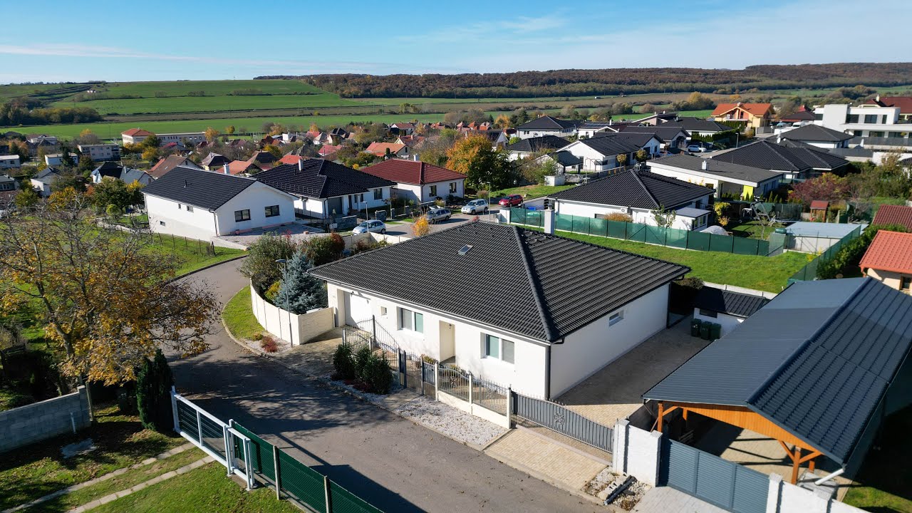 🏡 Na predaj,  3-izbový rodinný dom s garážou 155 m² a pozemkom 633 m² , Kľačany, Hlohovec