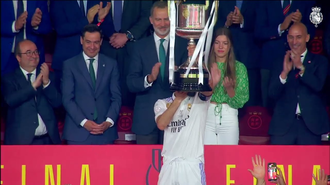 S.M. el Rey preside la final del Campeonato de España Copa de S.M. el Rey de Fútbol 2022/2023