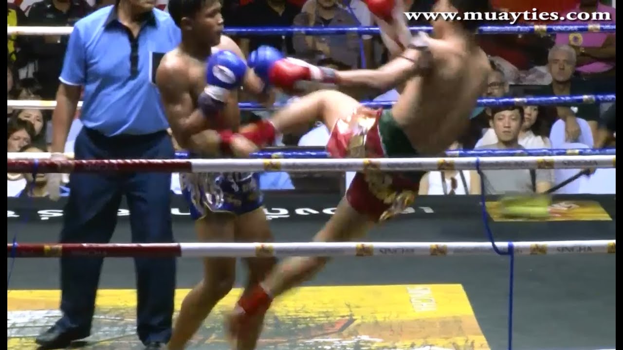 Muay Thai Fight - Thaksinlek vs Petch U Thong, Rajadamnern Stadium Bangkok - 12th February 2015