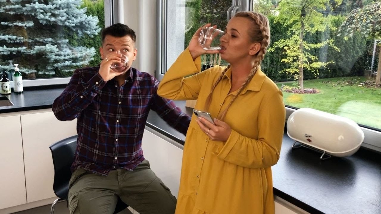 Gosia i Ernest pili wodę na czas! Sprawdźcie, kto wygrał! [Gosia i Ernest - Nowe Porządki]