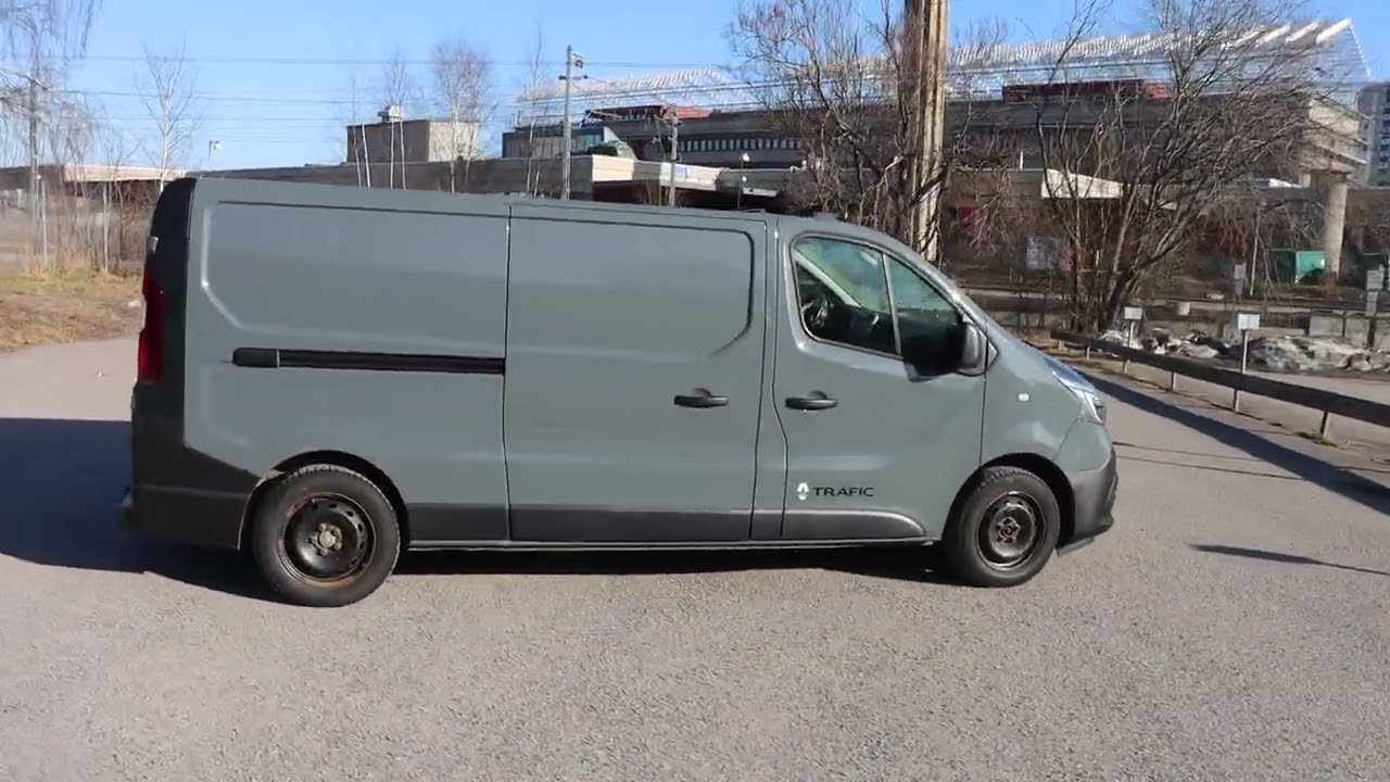 Renault Trafic Skåpbil 3.0t 2.0 dCi 2020 Momsbil