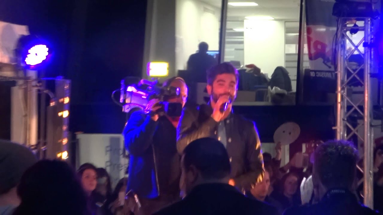 nrj music awards 2014 kendji girac chante en direct sur nrj avec cauet