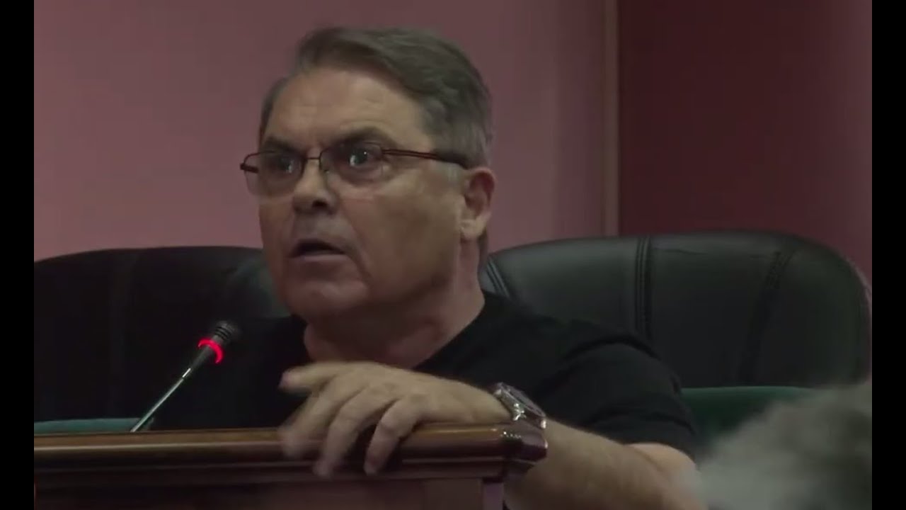 Καμπόσος σε Μαλτέζο: «Άντε ρε φύγε από δω, δεν σε ψήφισαν για δικτάτορα!»