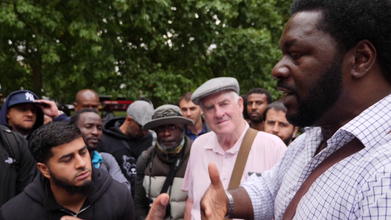 Speakers Corner - Muslim (Hamza) & Big Bro - Free Speech in the park?