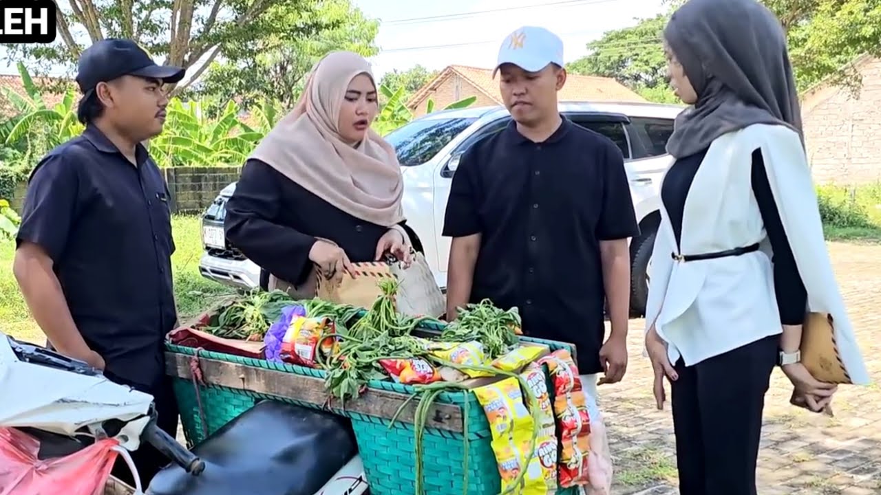 CEWEK CANTIK MENGHINA TUKANG SAYUR ! 1 JAM KEMUDIAN CEWEK