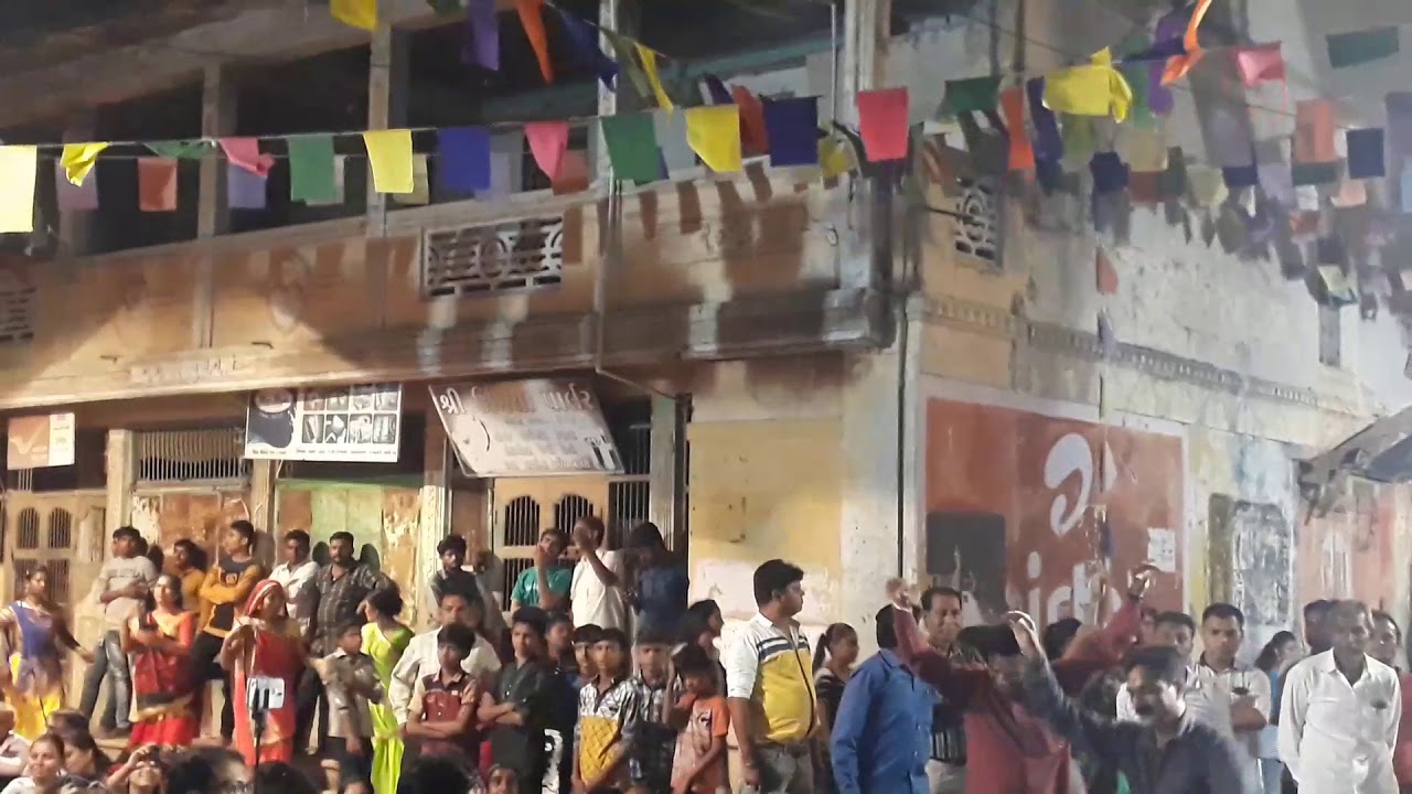 Upera dasera ras garba 2017