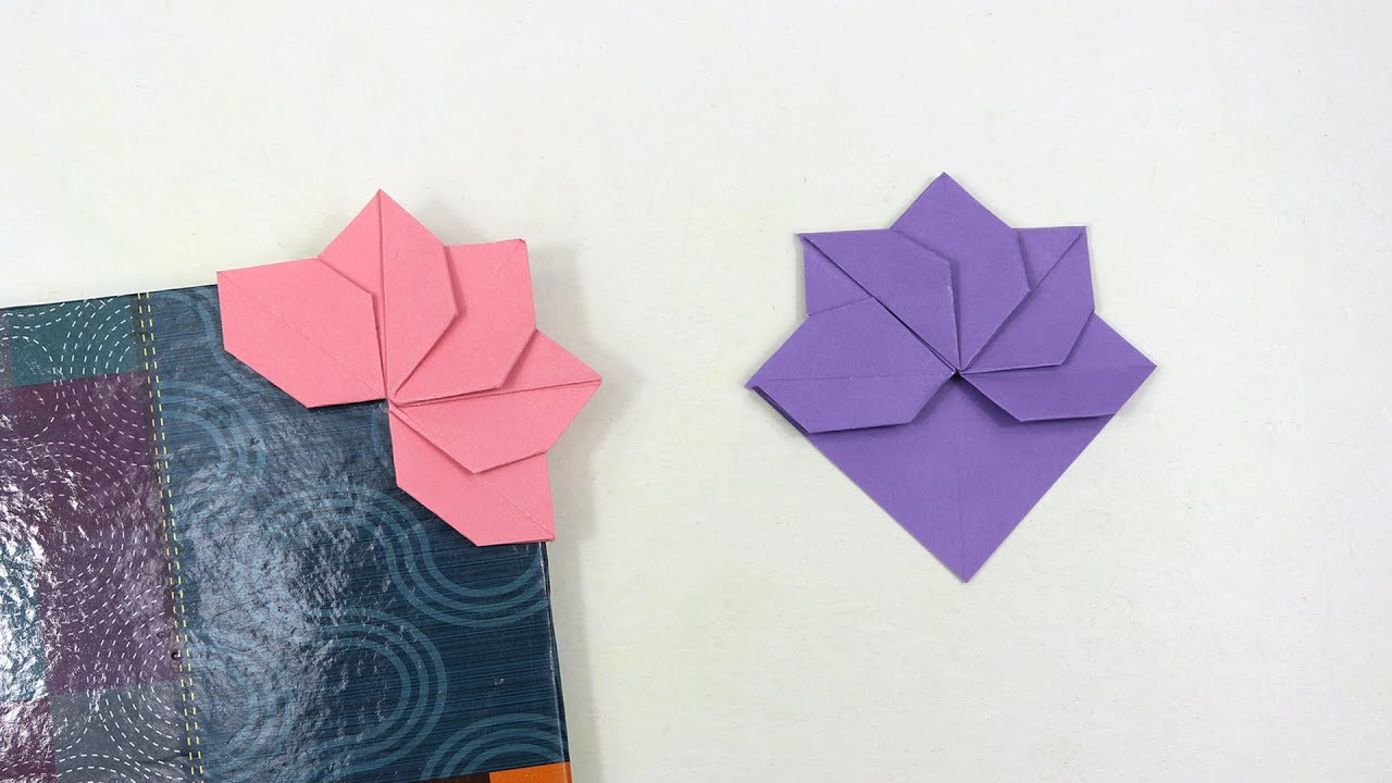 DIY Paper Bookmarks - Easy Origami Bookmark Flower - How to Make a Corner Bookmark