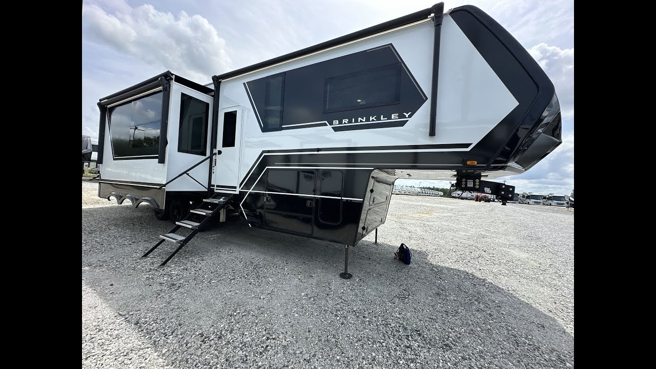 Full Tour Of The Brinkley Model G 3250! Amazing Couples RV With A Office and Standing Desk!