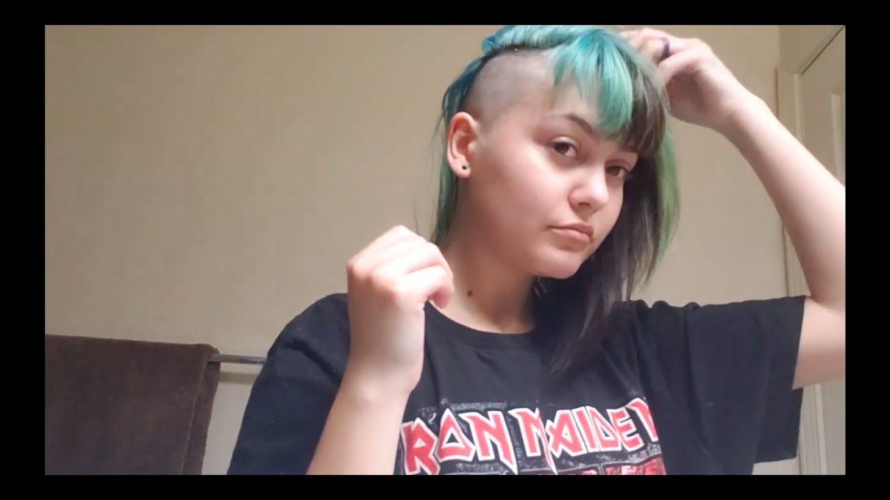 I Shave The Sides Of My Head To A Deathhawk