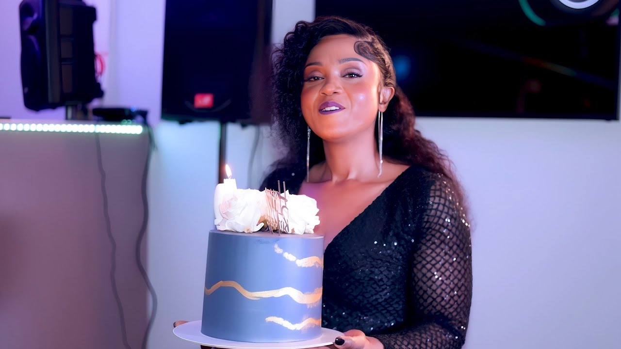 Clarisse kondi:  anniversaire (extrait )