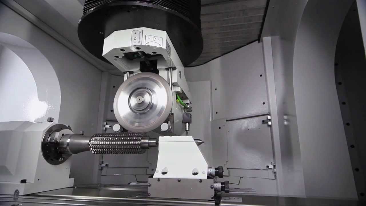 Haas Multigrind® - Grinding a Hob Cutter