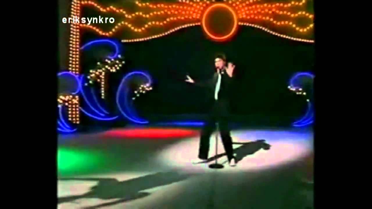 SHAKIN STEVENS - Give me your heart tonight.flv