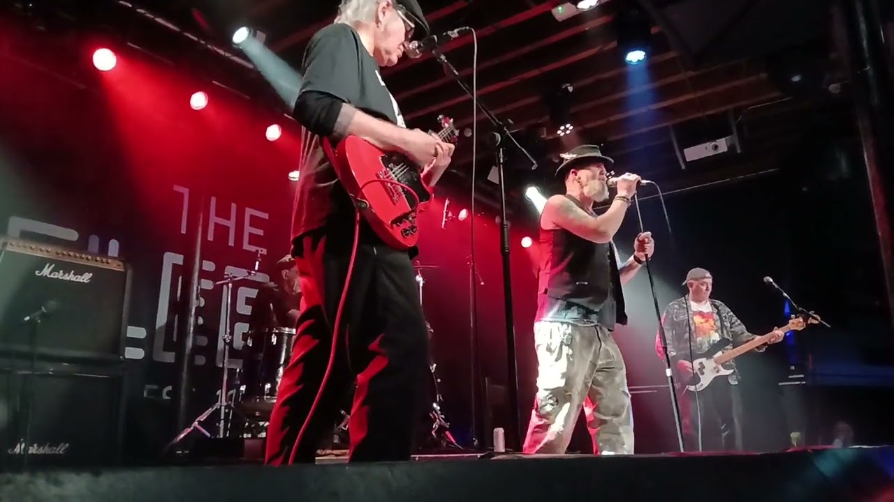 LUNATIC FRINGE - (Bristol - 8/2/2026)