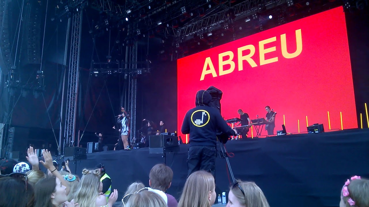 Anna Abreu Soo Soo live Ruisrock 6.7.2018