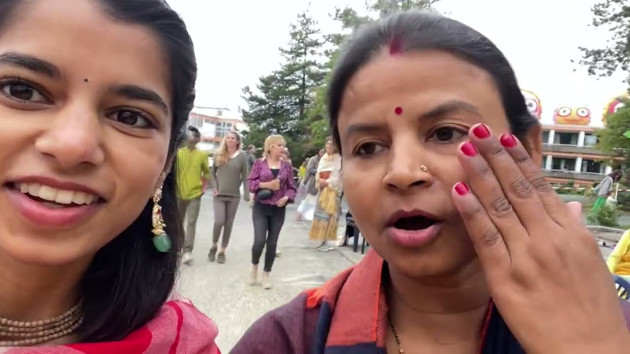 Attending the Fest as an audience ❤️ - Maithili Thakur Vlogs
