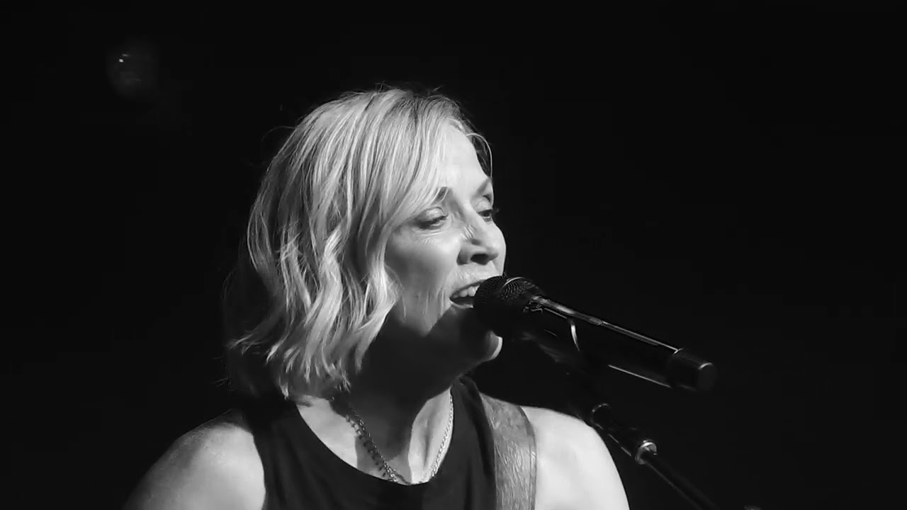 IF IT MAKES YOU HAPPY - SHERYL CROW live@Paradiso Amsterdam 28-6-2024