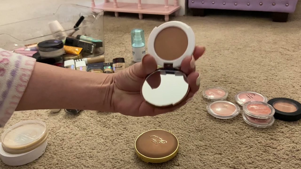 Quick Clean with Me & Organize ( Makeup Vanity)
