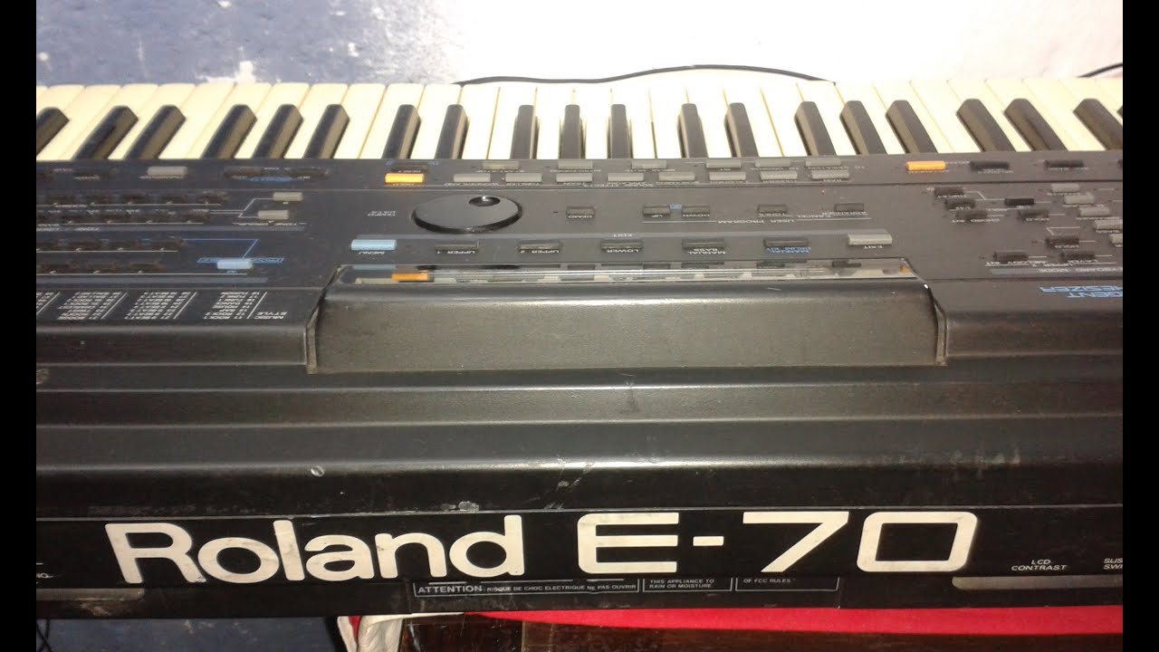 Roland E-70 (factory styles demonstration) HiQ sound