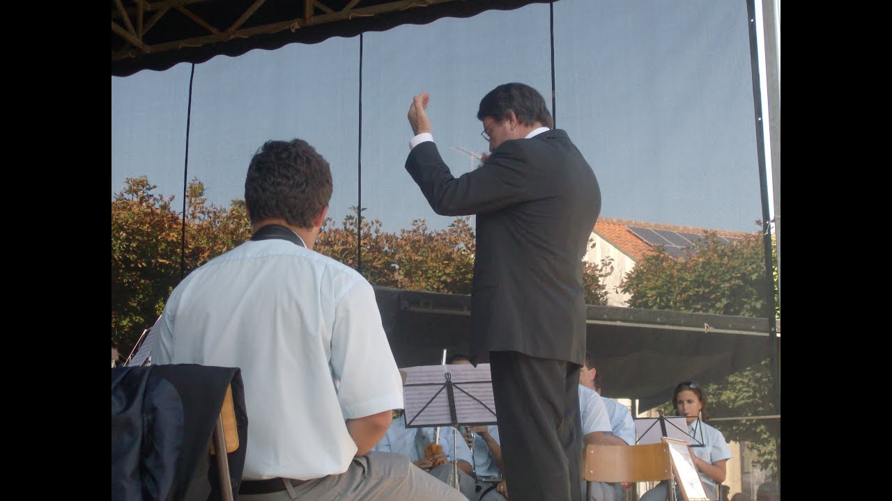 Banda de Musica de Carregosa (Maestro: Joaquim Costa) | PasoDoble O ENGENHEIRO de Ilidio Costa