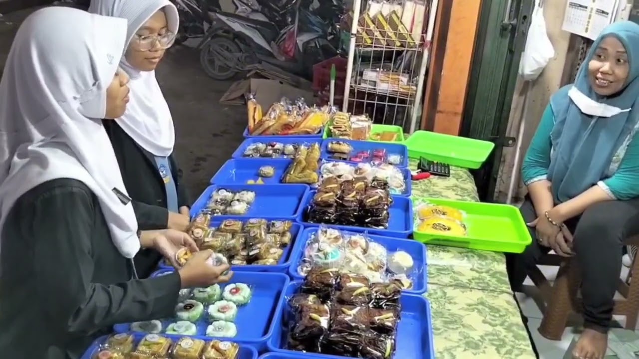 Video praktek negosiasi Bahasa Indonesia kelompok 7